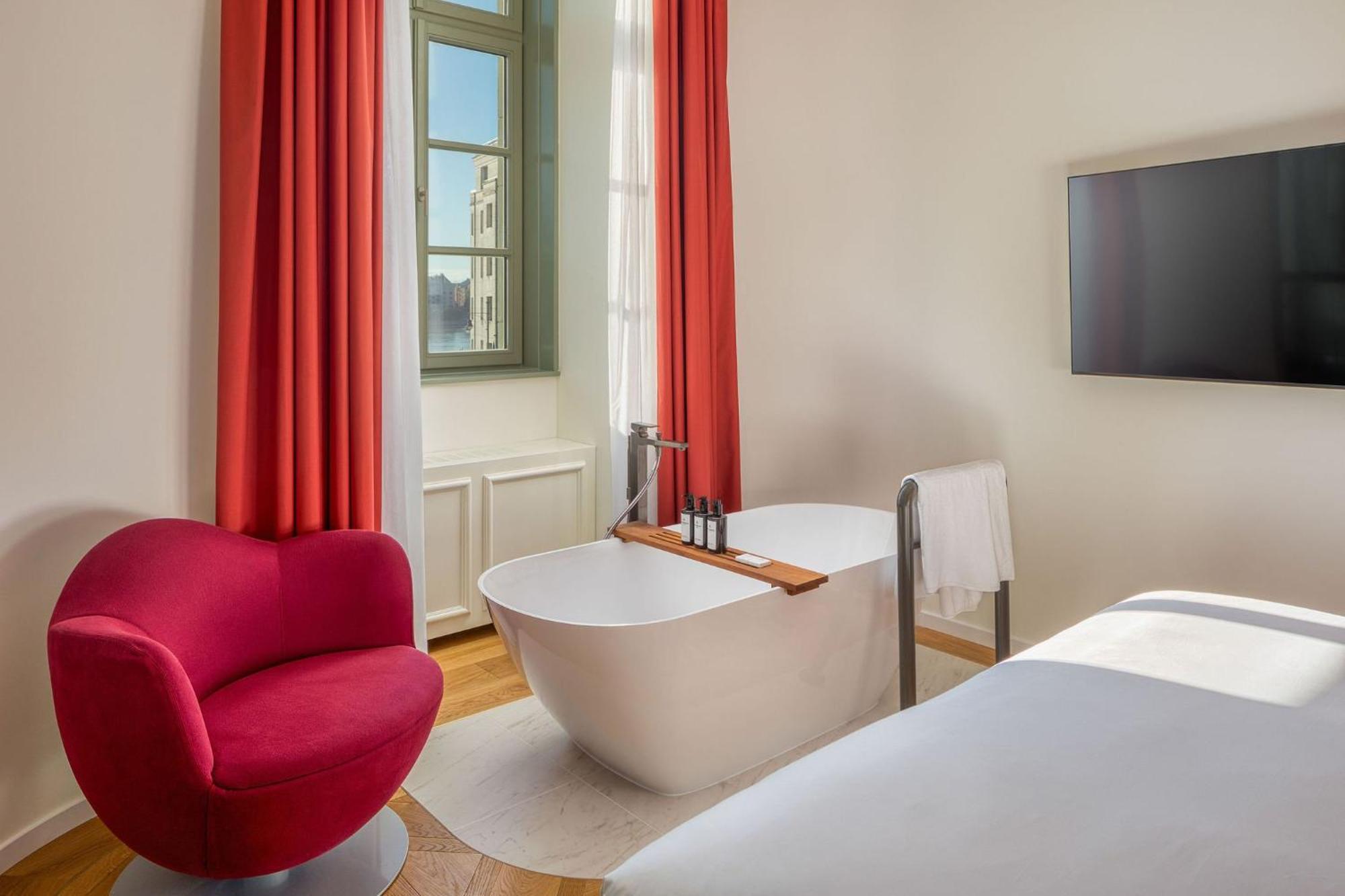 Kimpton Bem Budapest By Ihg Bagian luar foto